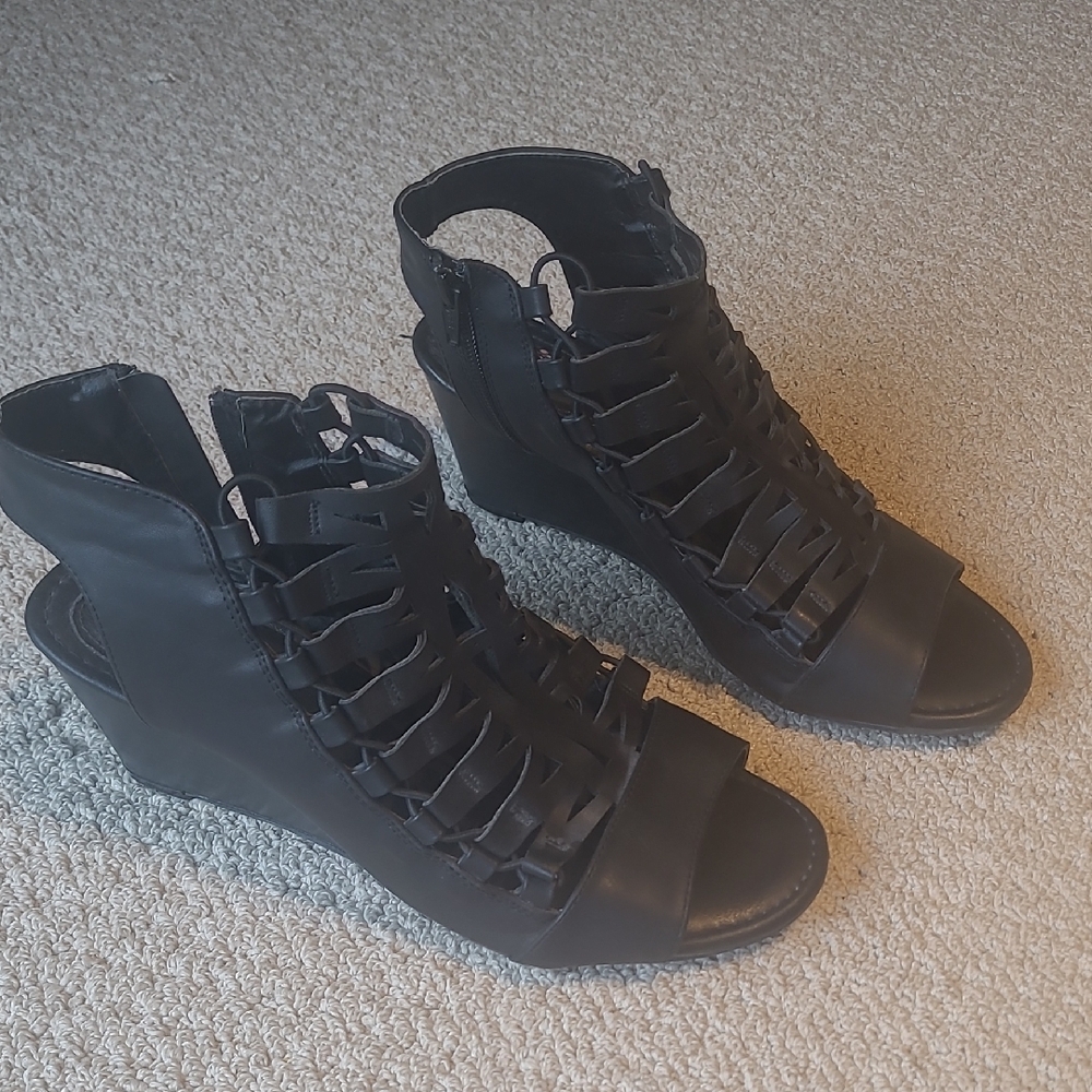 Black Wedge Sandals